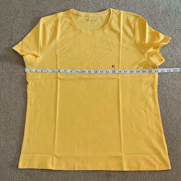 size XL, bust up to 44 inches, pretty yellow and sunshine shirt, new condition ☀ - Picture 3 of 9